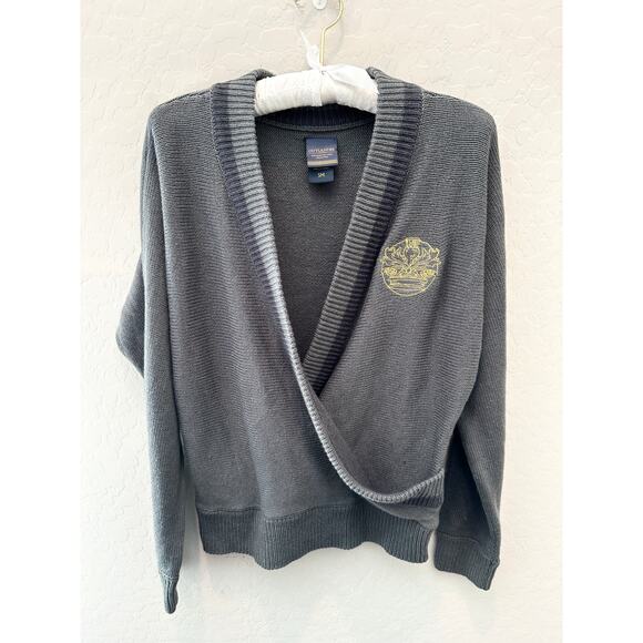 HOT TOPIC | Outlander Crowned Thistle Gray Crossover Knit Sweater | Small - Picture 1 of 8